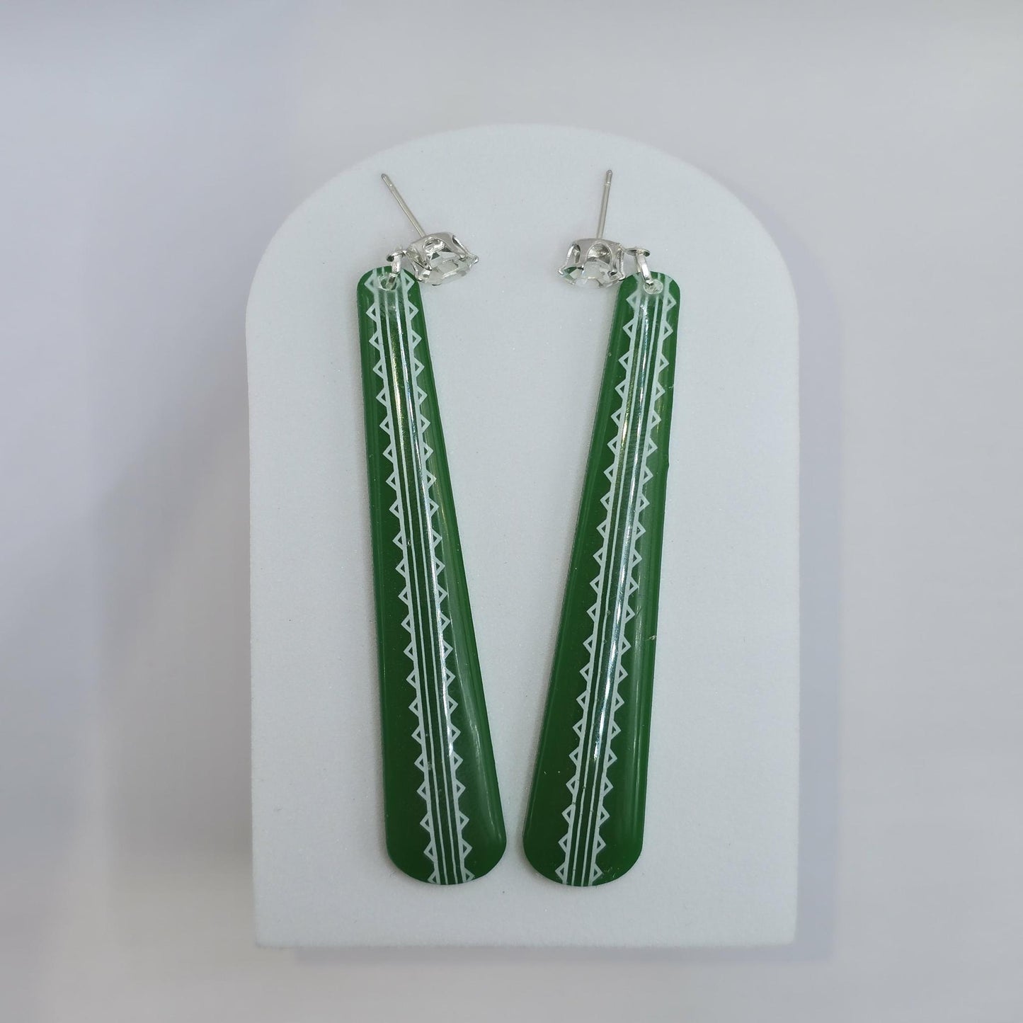 Niho patterns | Long teardrop